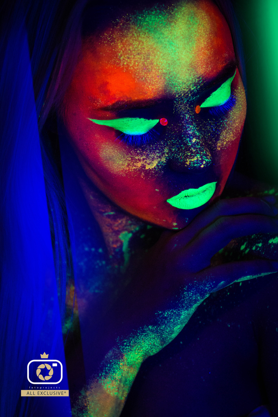 Жасырын камера стриптиз және секс