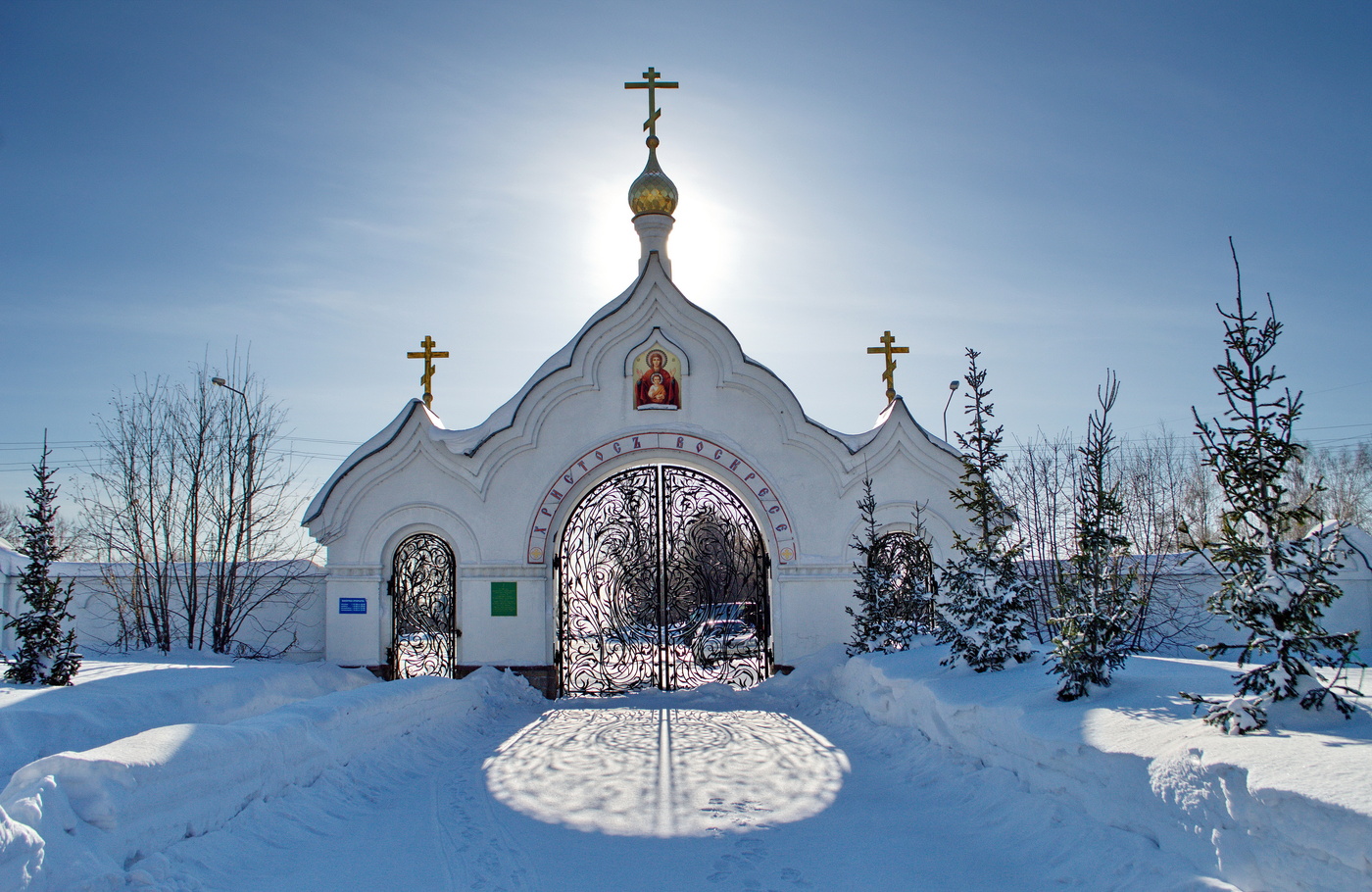 Вход в храм фото