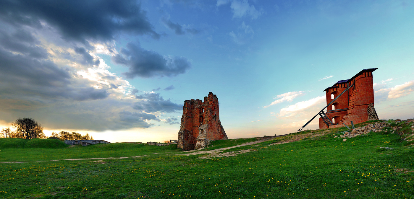 Новогрудский замок фото