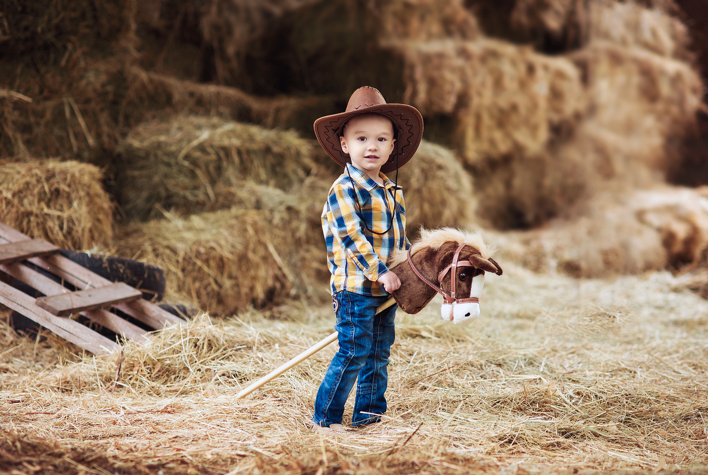 Cowboy's. Ребенок ковбой. Фотосессия в ковбойском стиле для детей. Маленький ковбой. Фотосессия в стиле ковбой детская.