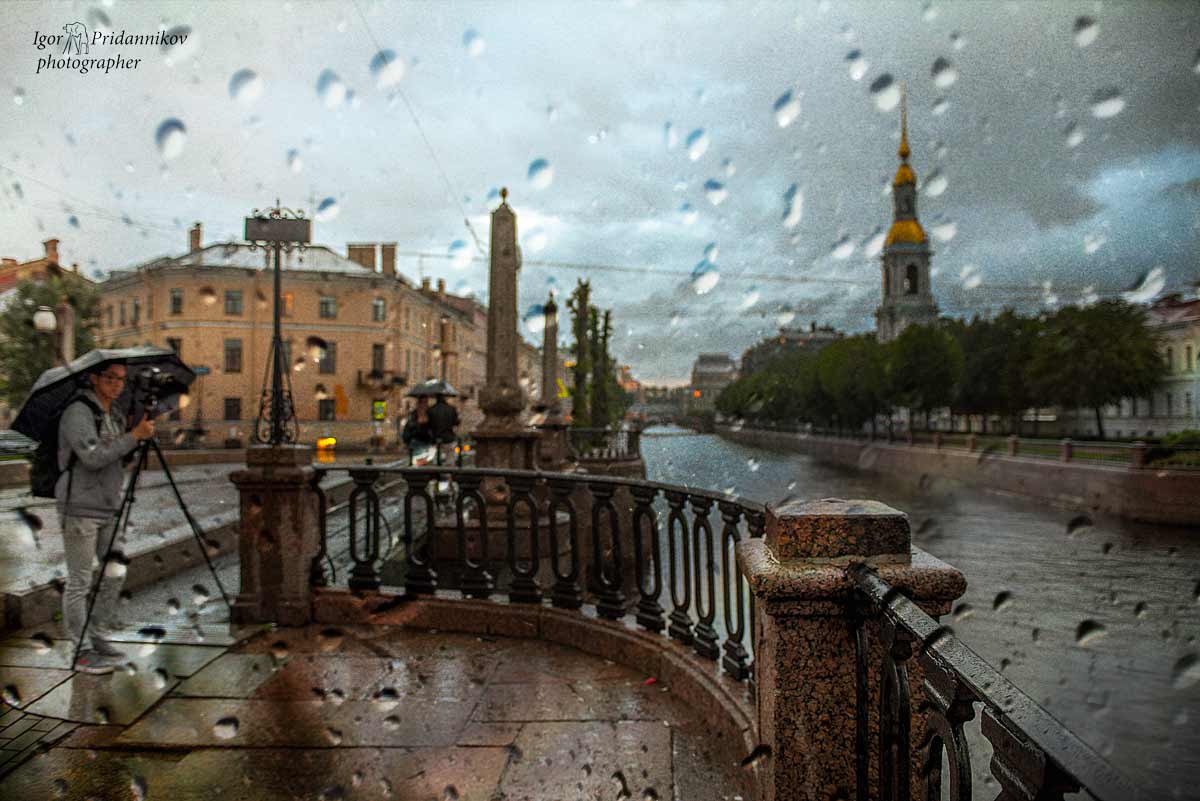 Фото санкт петербурга под дождем