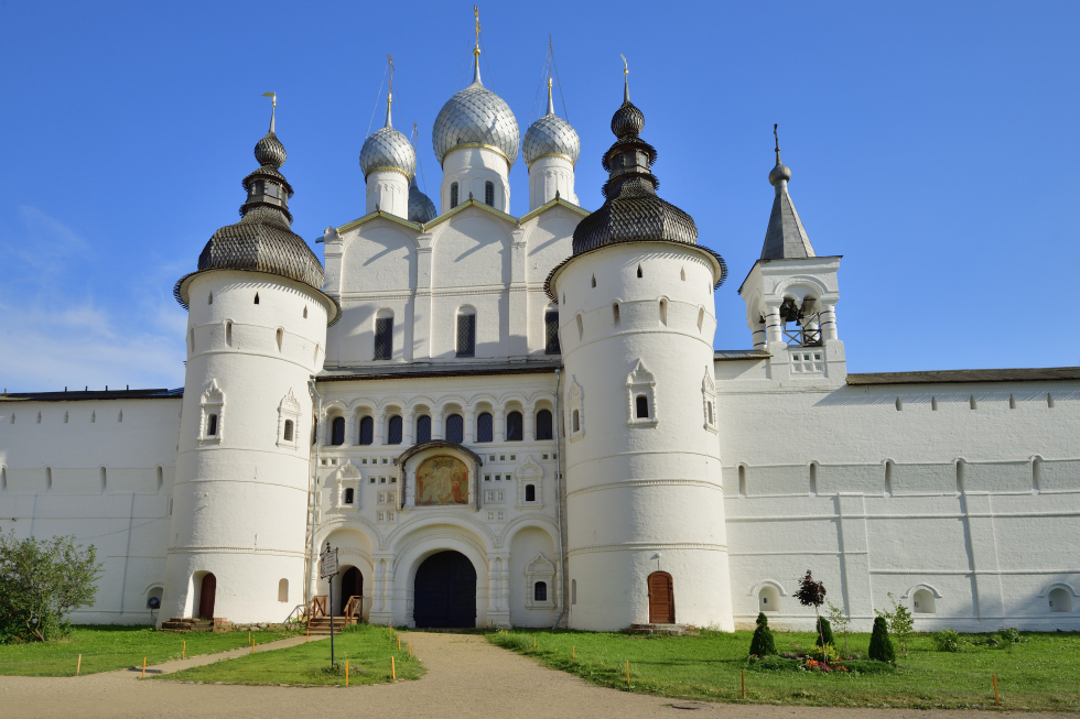 Ростовский Белокаменный Кремль