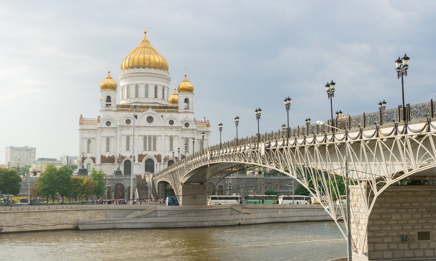 вход в храм христа спасителя