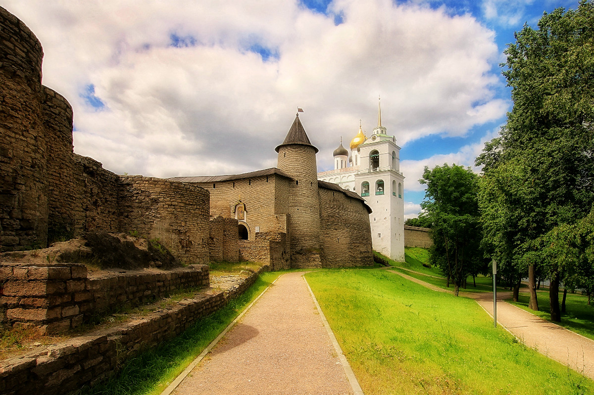 Псков. Псковский кром фотографии. Красивейшие места Пскова. Псков лучшие кадры. Псков картинки красивые.