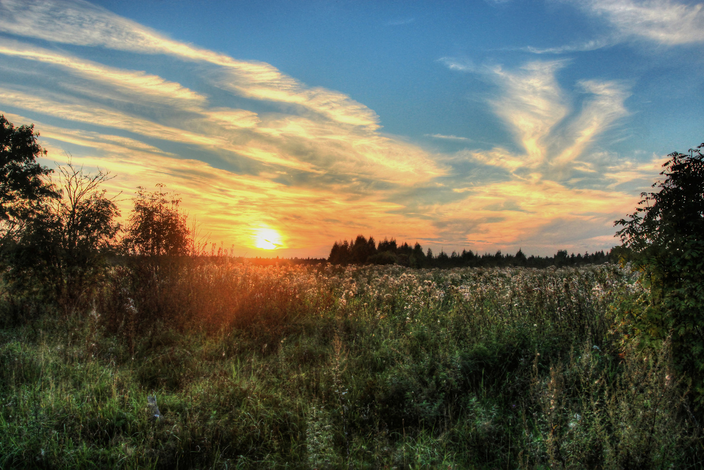 Вечер автор. Россия вечер. Вечерняя Россия. Он вечер Россия. Russia Evening.