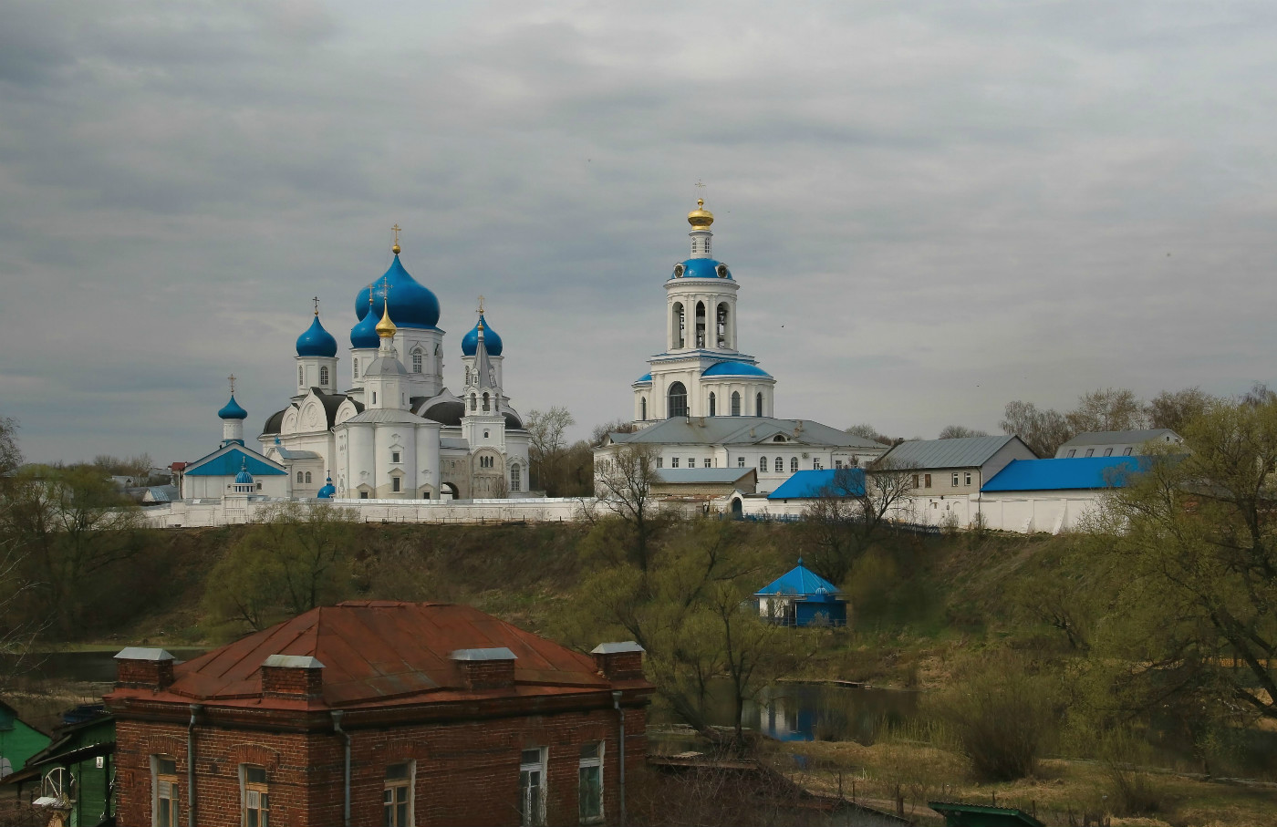 Фото боголюбского монастыря во владимире