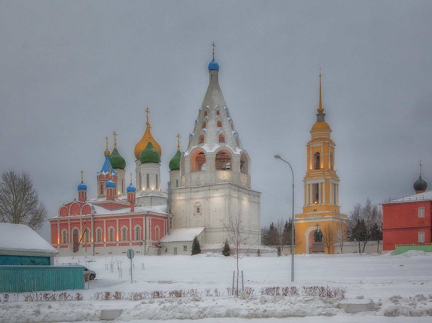 Коломна зимой. Зима Коломна Коломенский Кремль. Коломна Кремль зима. Коломна Кремль зимой. Коломенский Кремль зимой.