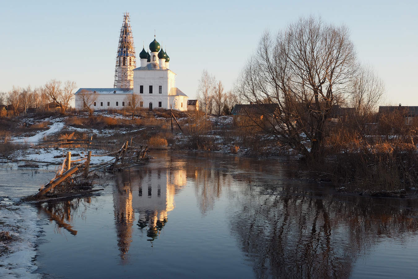 Село Савинское Ярославская область храм