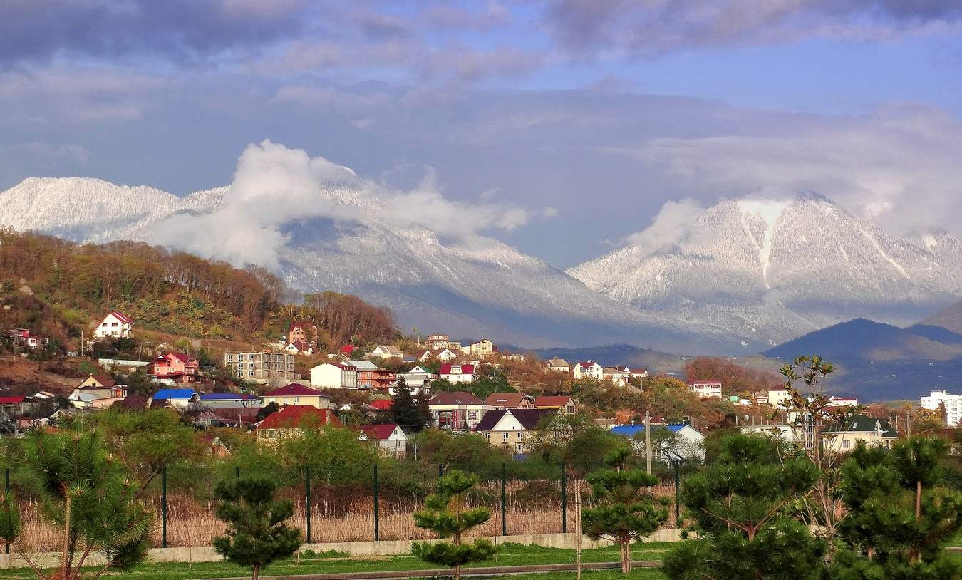 Горы Кавказа Адлер