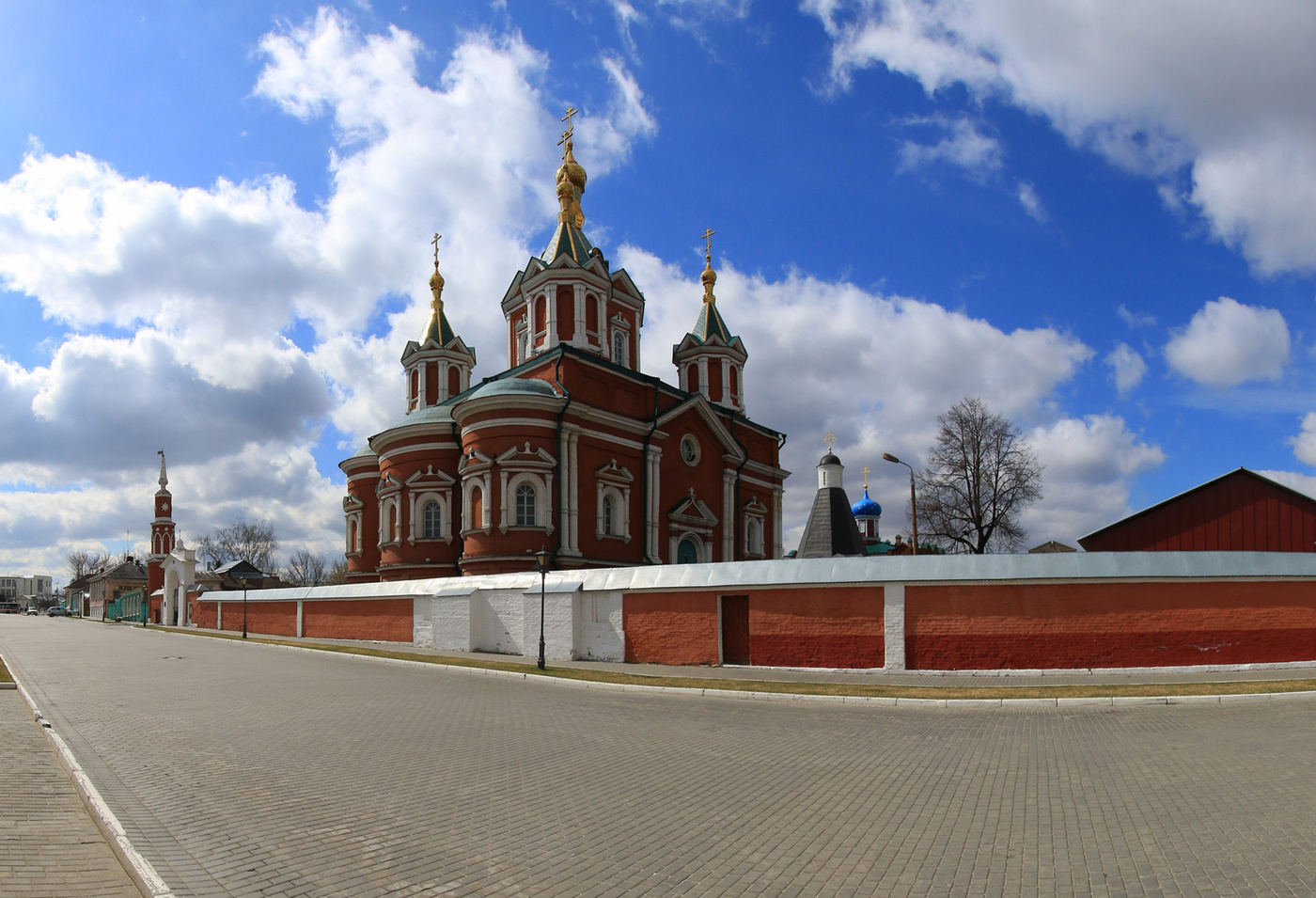 Брусенский собор Коломна