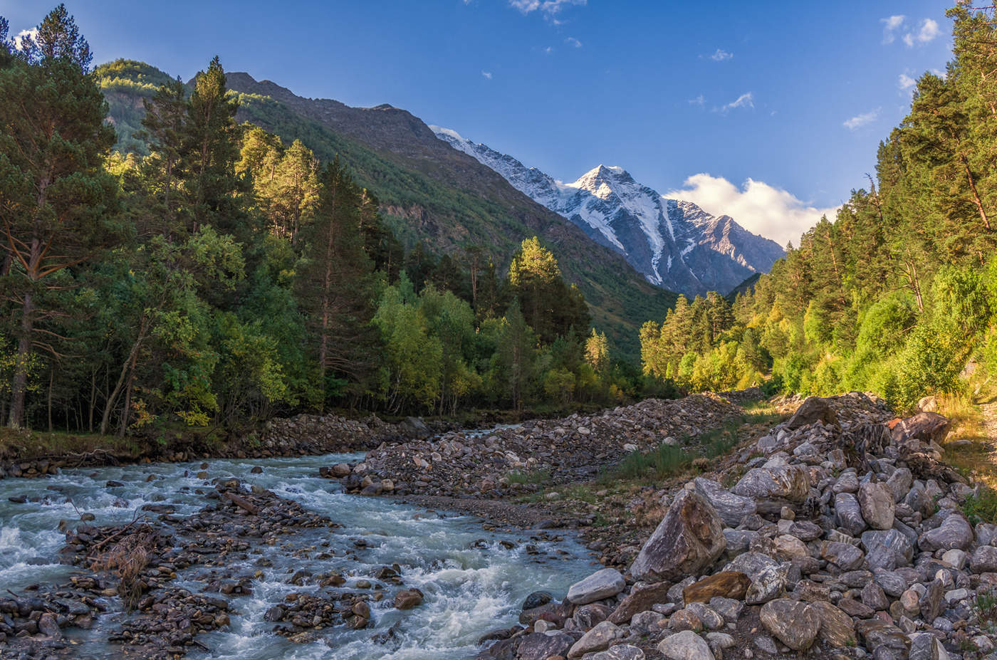 Кавказ горы реки Приэльбрусье