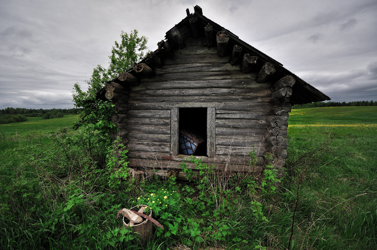 Фото старой избушки