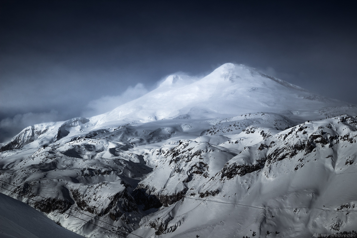 Горы Кавказа Эльбрус зимой