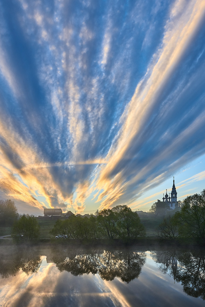 Церковь рассвет