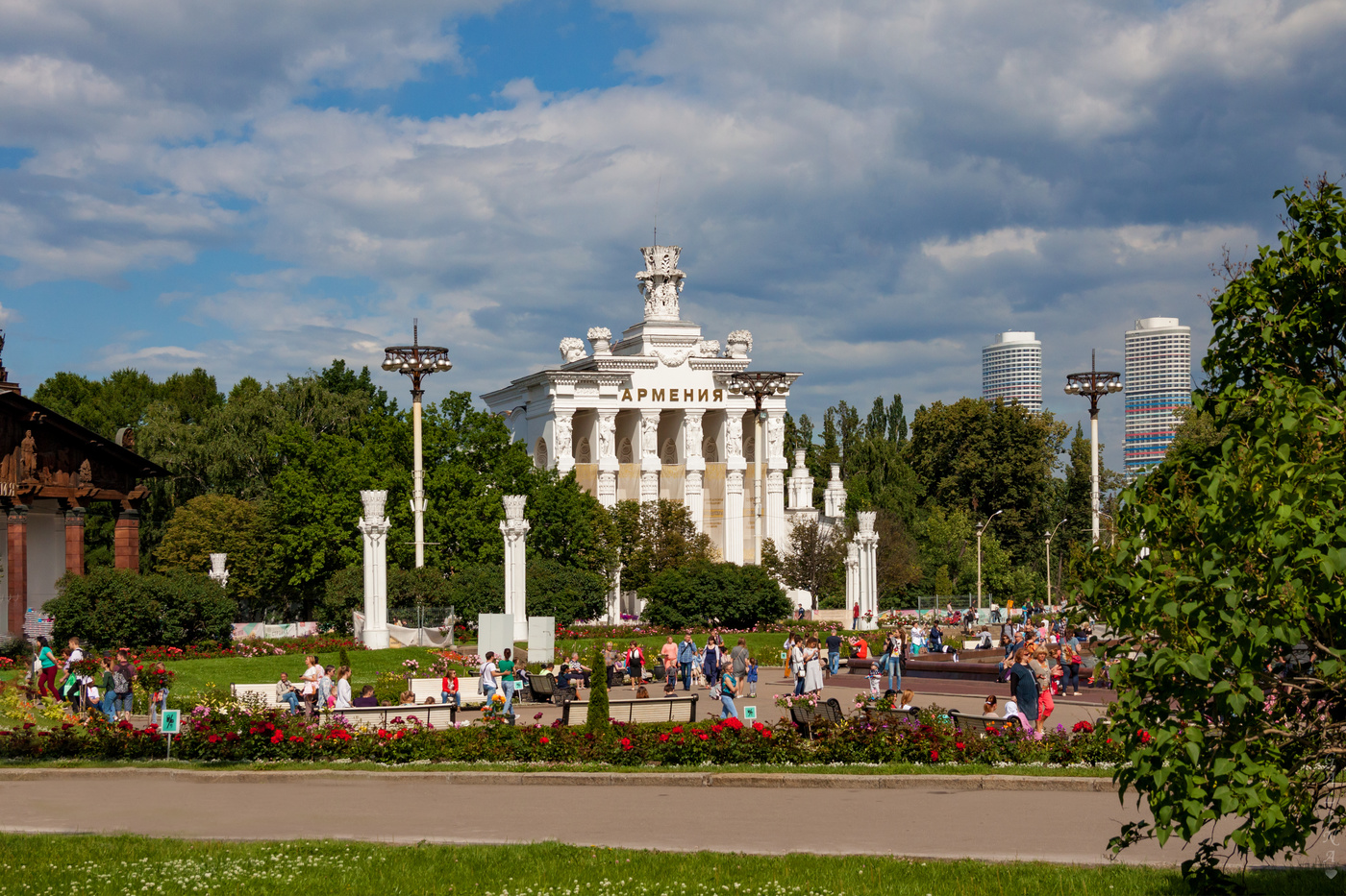 Идеи фото на вднх летом