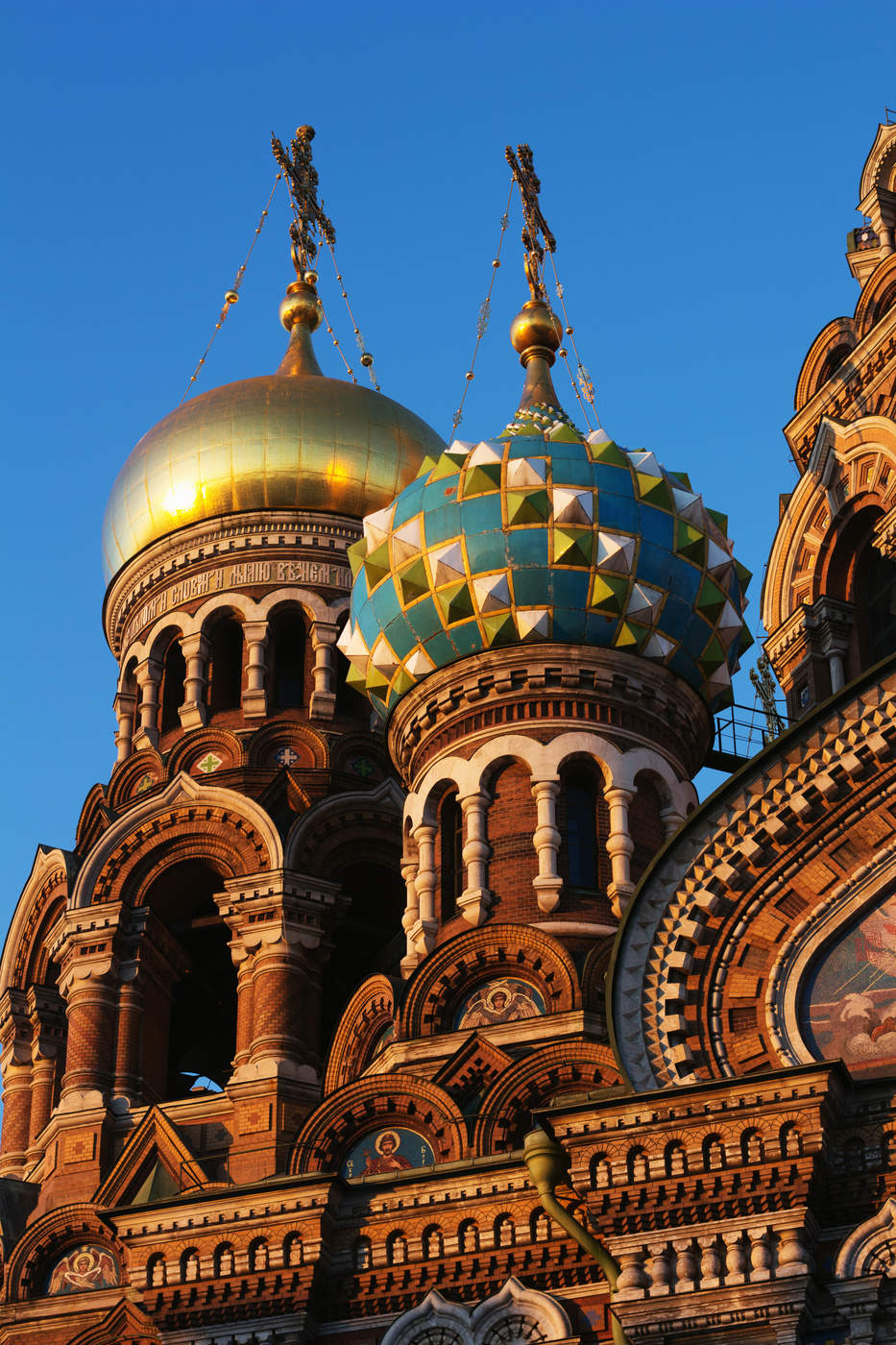 Церковь святого евстафия. Кусков храм. Фрагмент храма. Купола храма спаса на крови. Фрагмент храма.