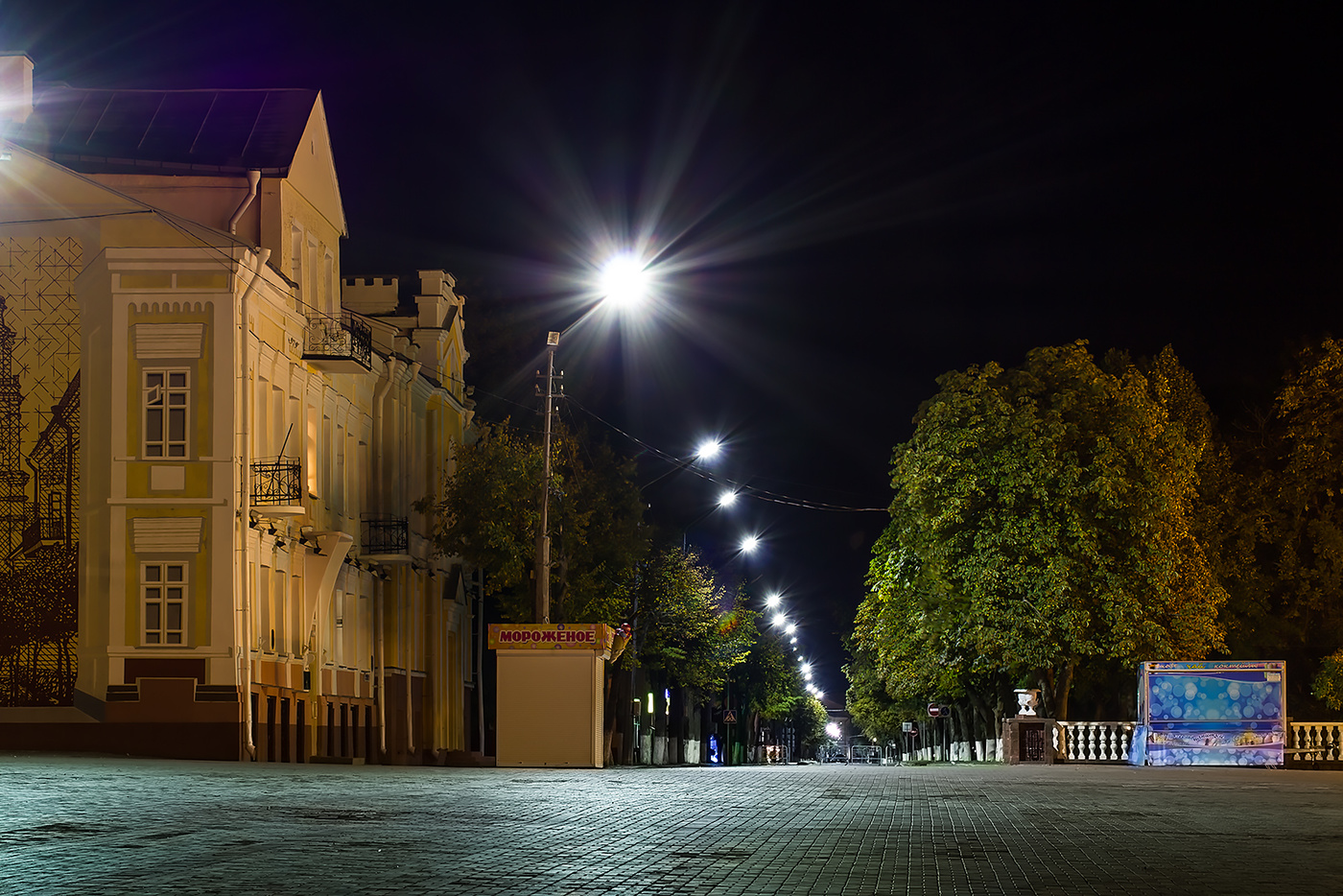 Полоцк фото. Полоцк. Полоцкая улица ночью. Ночной Полоцк фото.