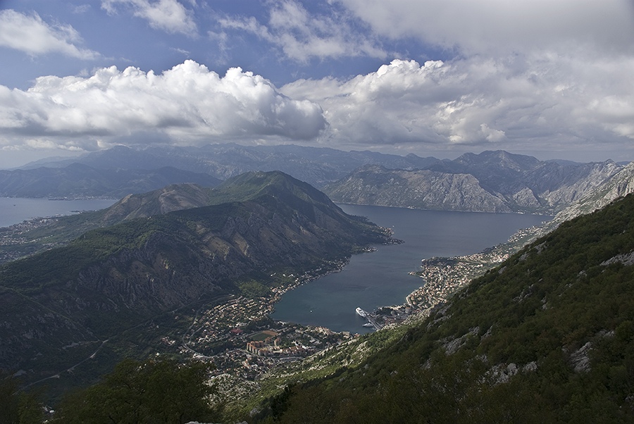 Kotor бухта