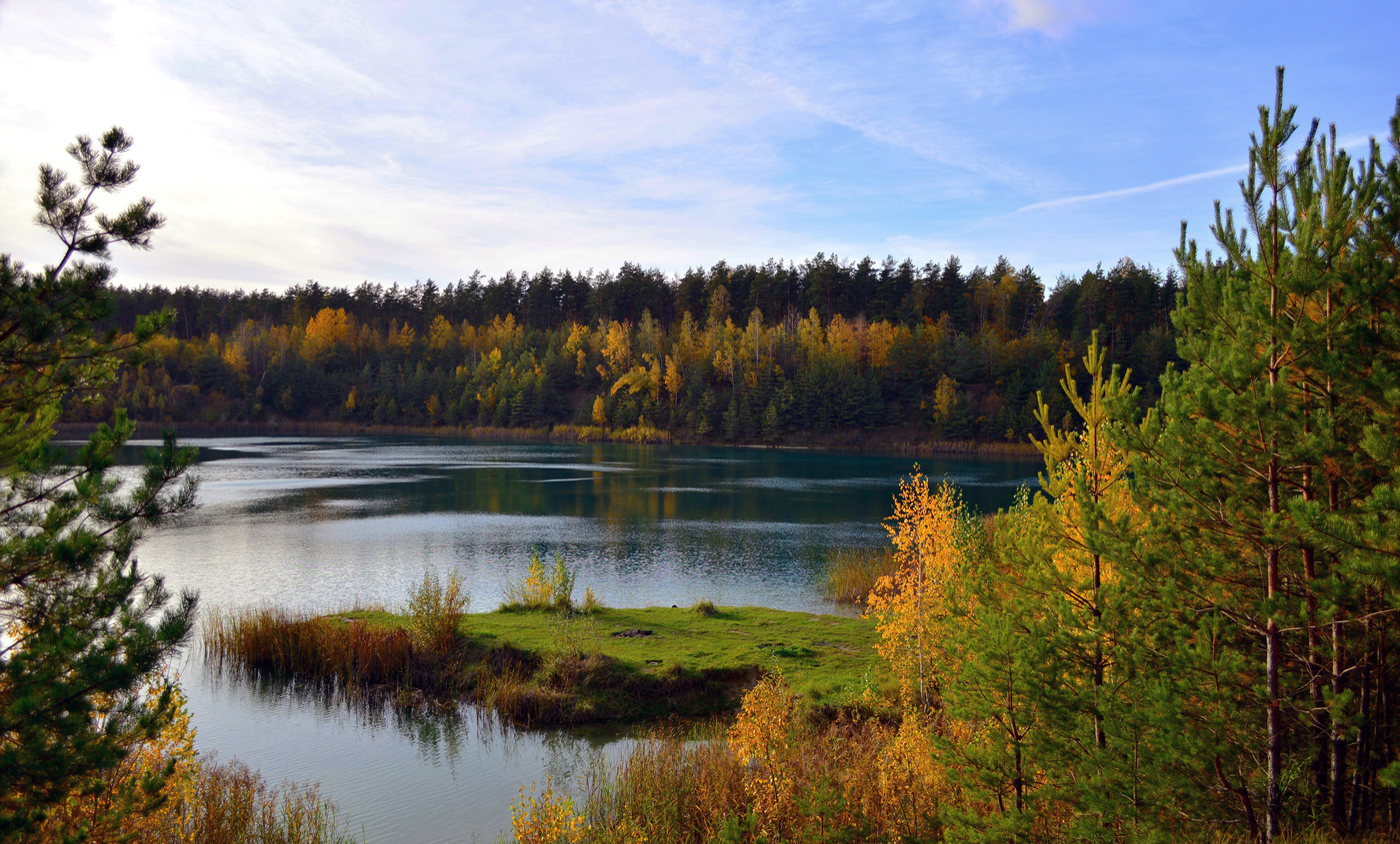 Луковое озеро осень