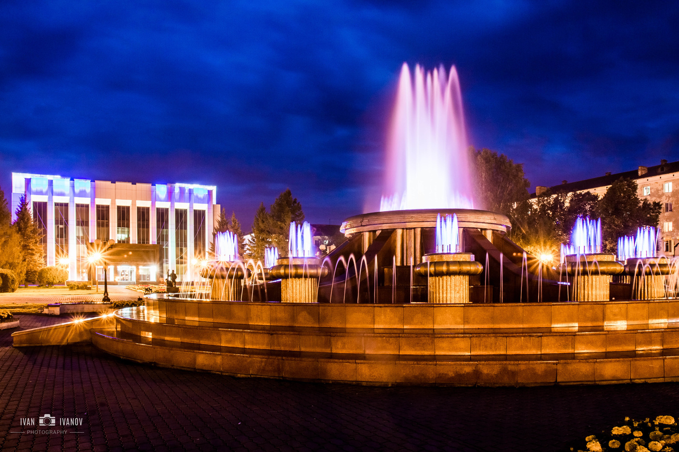 Городской фонтан Междуреченск