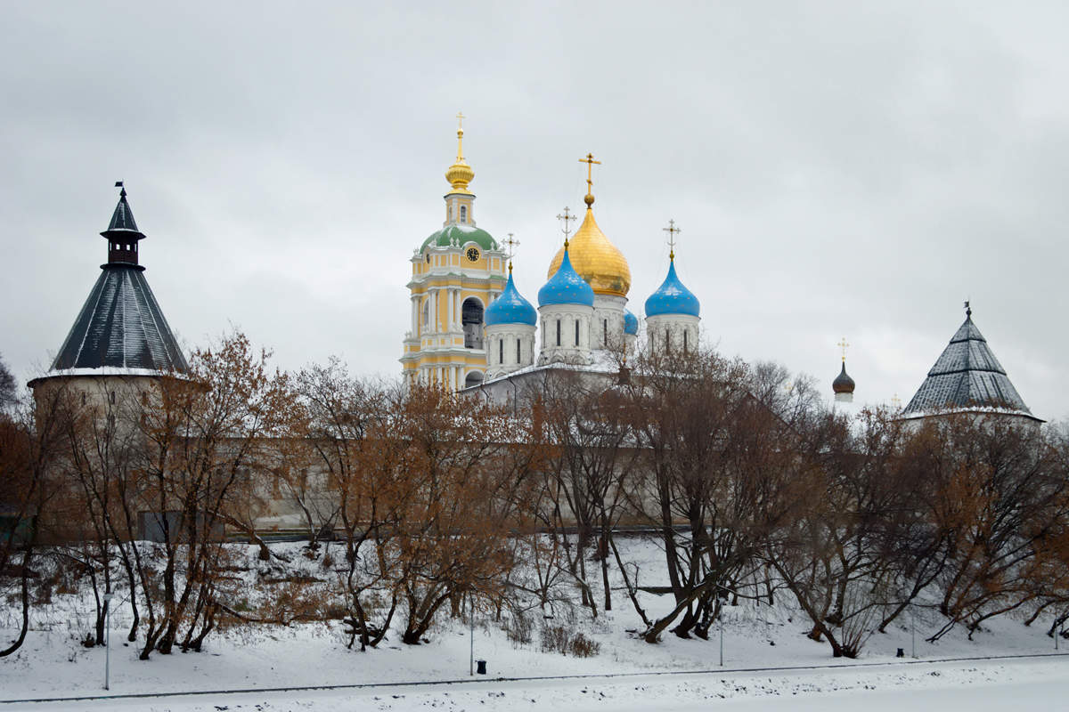 Пруд у Новоспасского монастыря