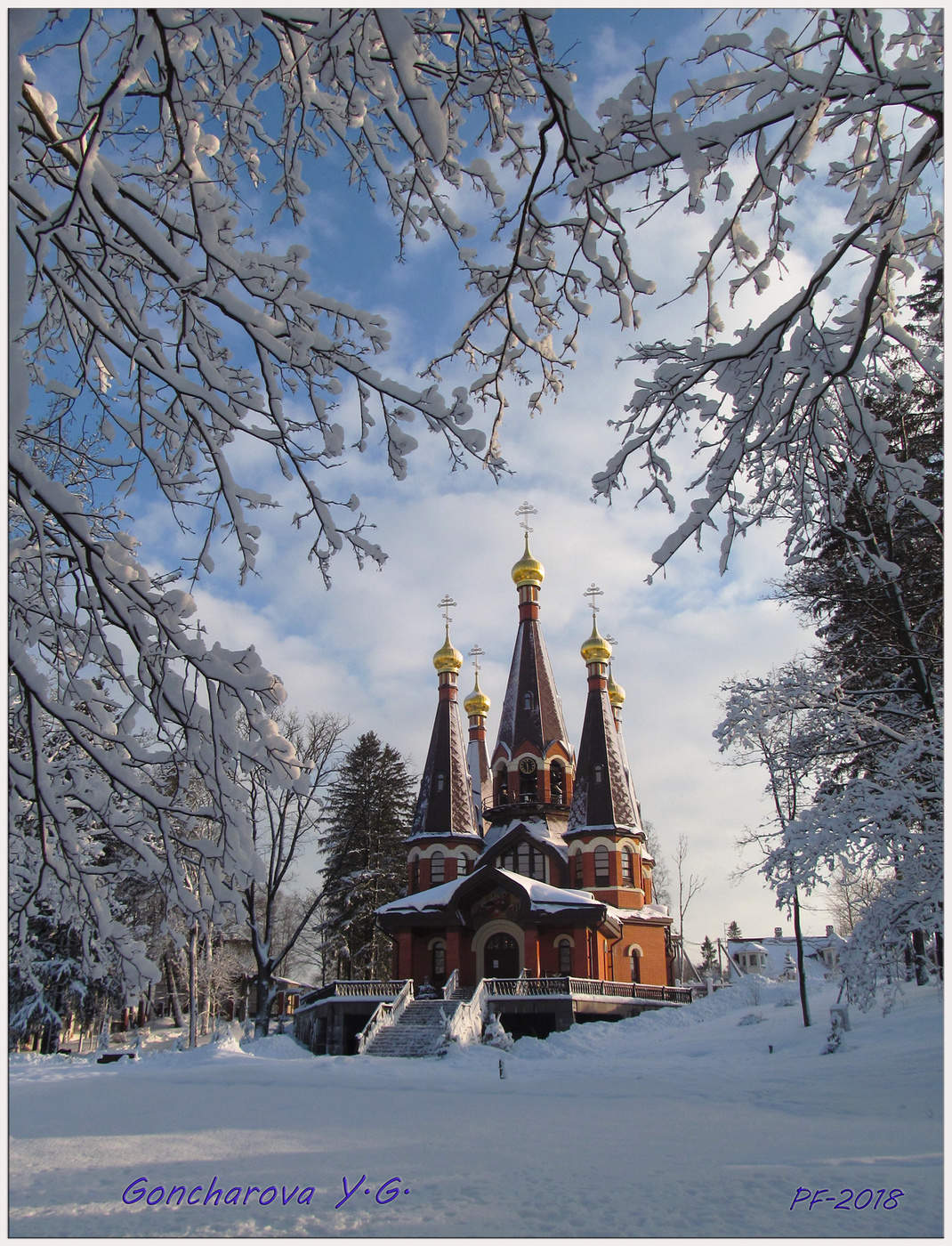 Рождество храмы фото. Храм в Юкках. Церковь зимой. Храм зима. Заснеженный храм.