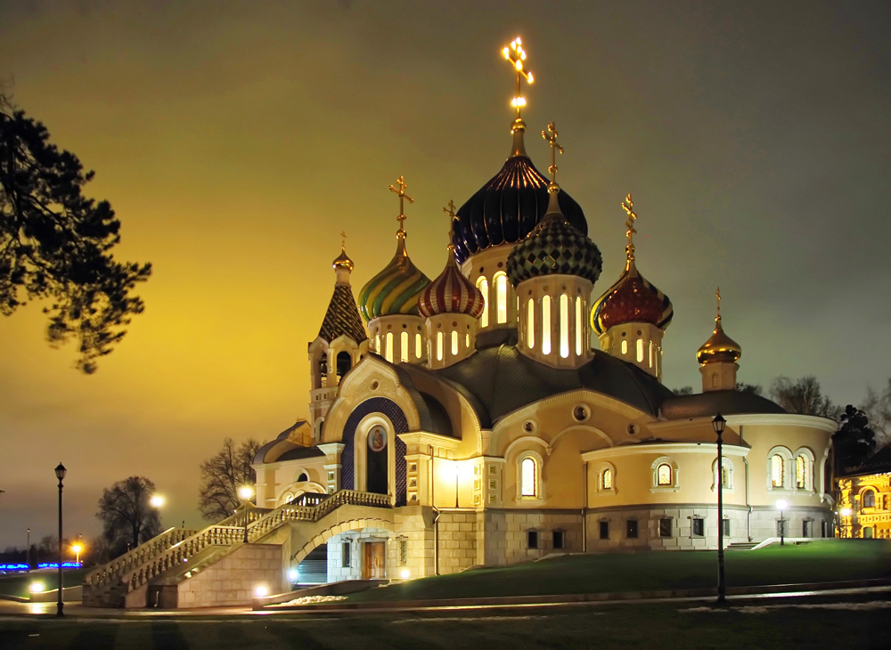 Храм Переделкино ночь бесплатно