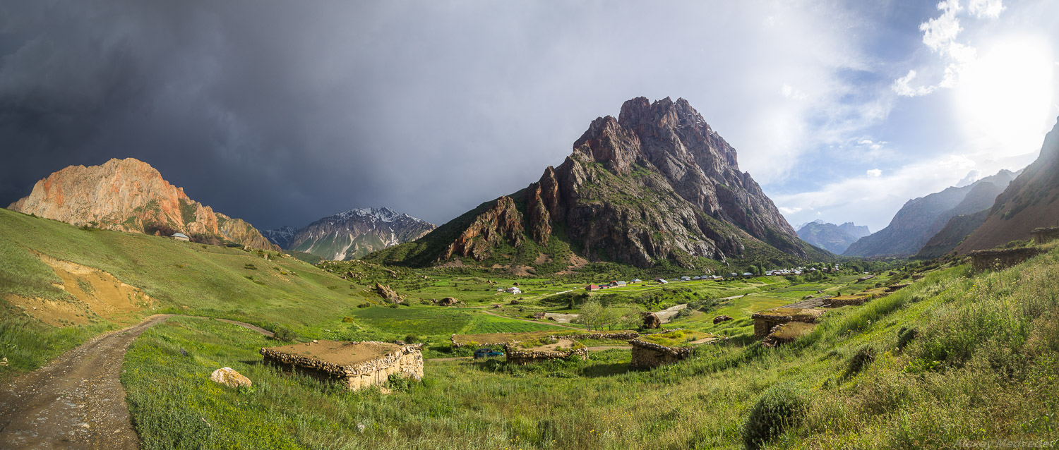 Таджикистан вашхская Долина