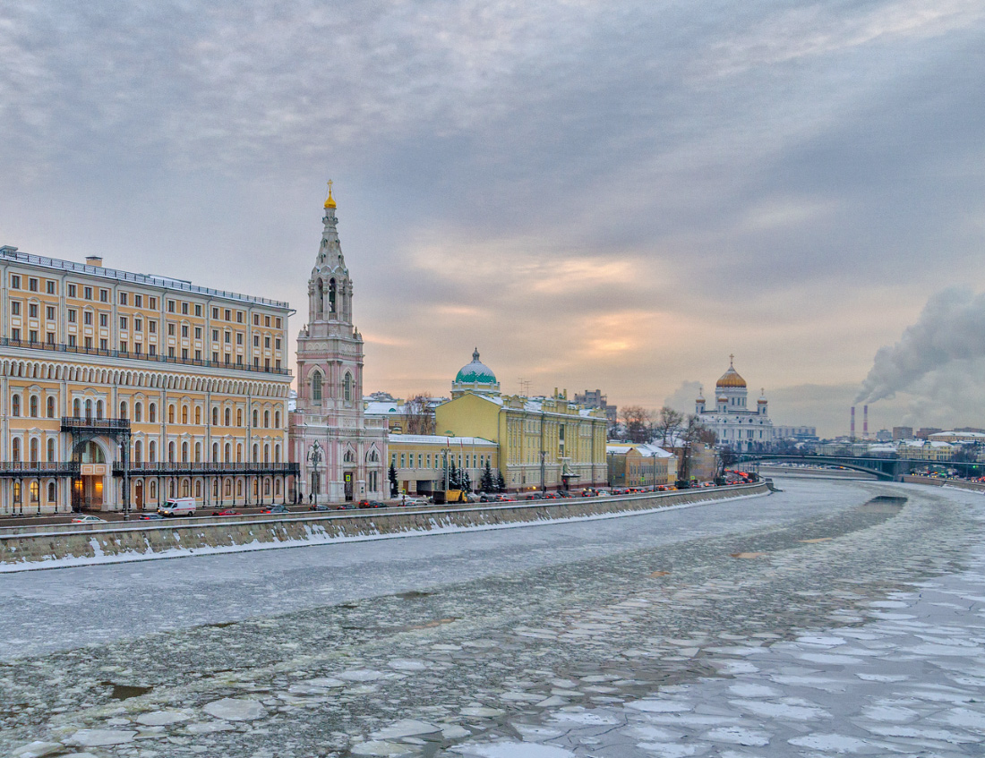 Москва софийская набережная фото