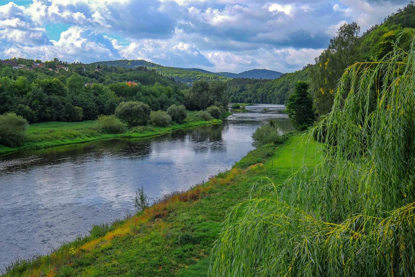 Среднечешский край река Лоденице