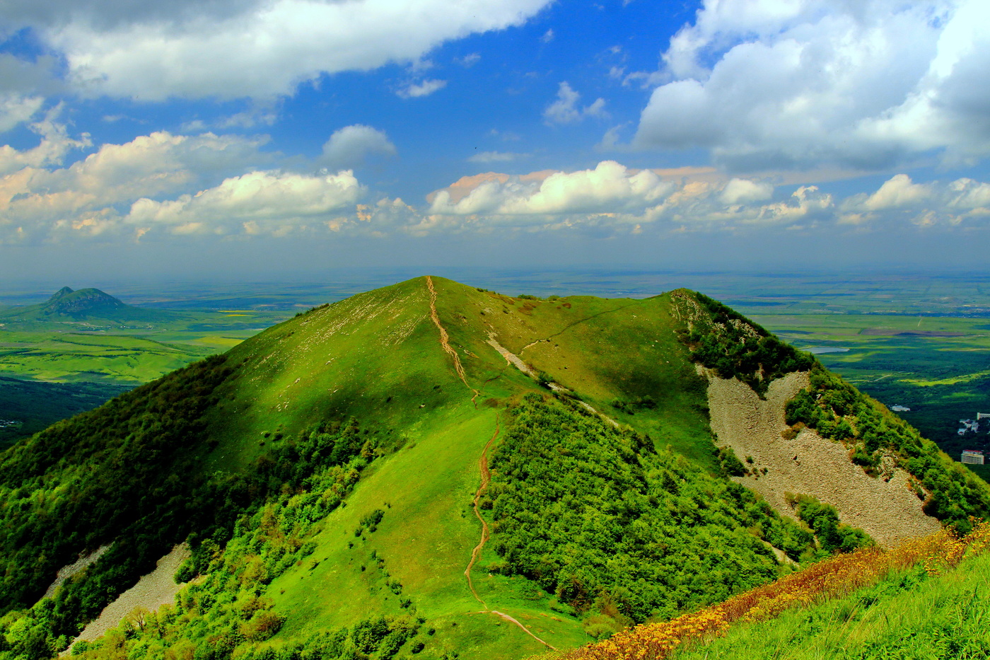 Панорама с горы Бештау