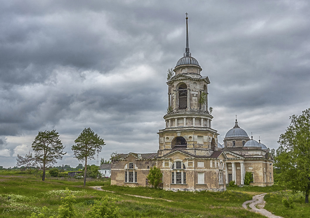 Храм в Старице Тверской области