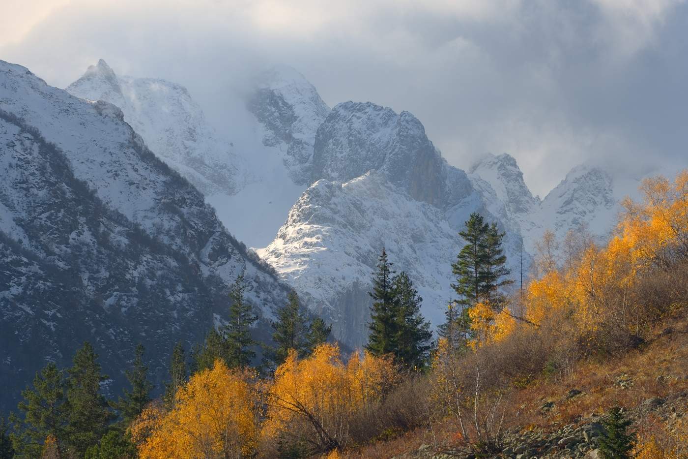 Белалакая гора осень