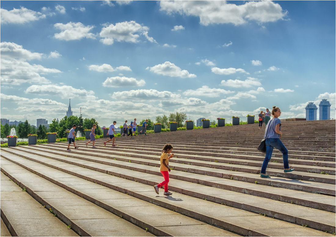 Ритм г. Городской ритм. Диагональный ритм город. Ритмы города фото. Ритм в городских панорамах.