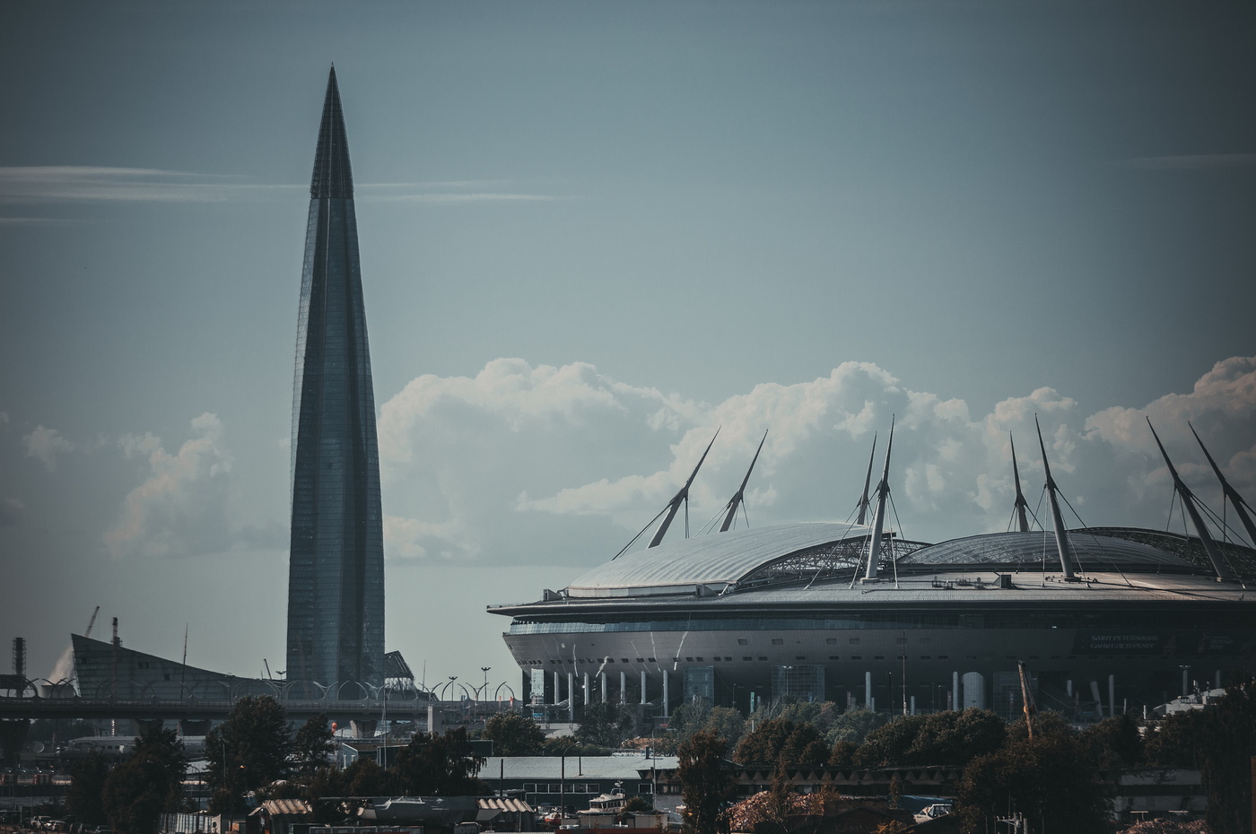 Фото лахта центра и зенит арены