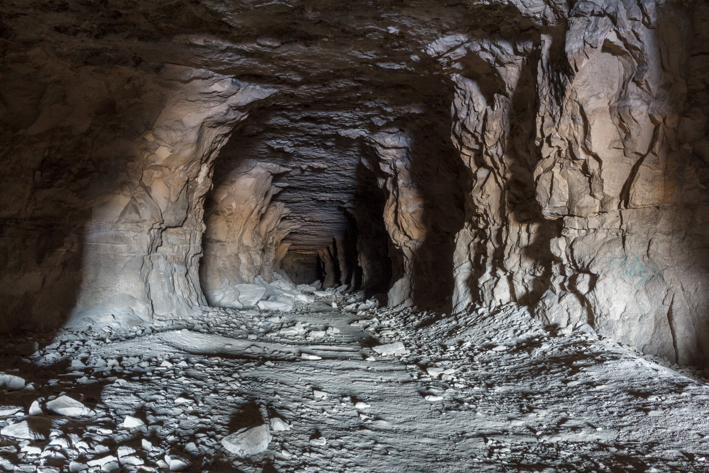 Рудник кургак штольня 11. Меловые штольни белгород. Штольни камское устье. Ширяевские штольни самарская область. Подземные штольни саратова.