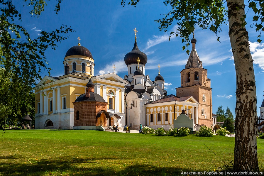 Старица монастырь свято успенский фото