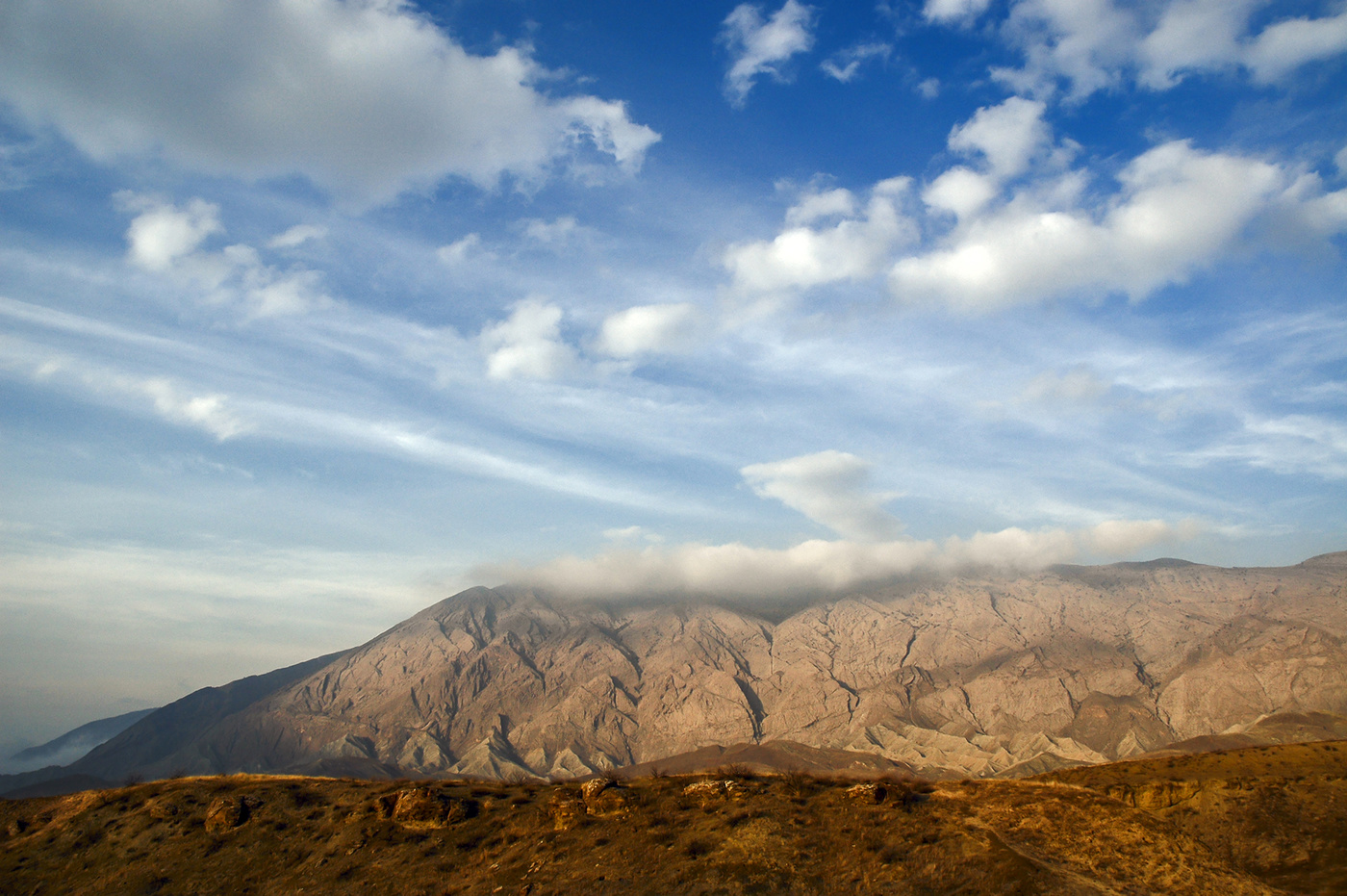 лунные горы в туркменистане