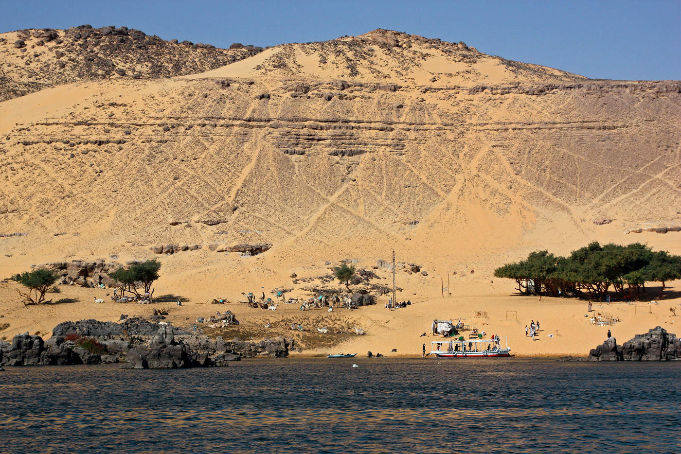 Самая длинная река в египте. Асуан Египет.