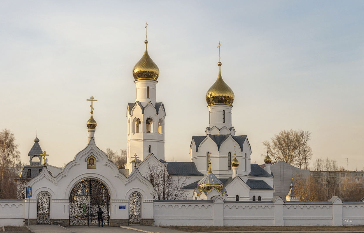 Храм Архистратига Михаила Новосибирск