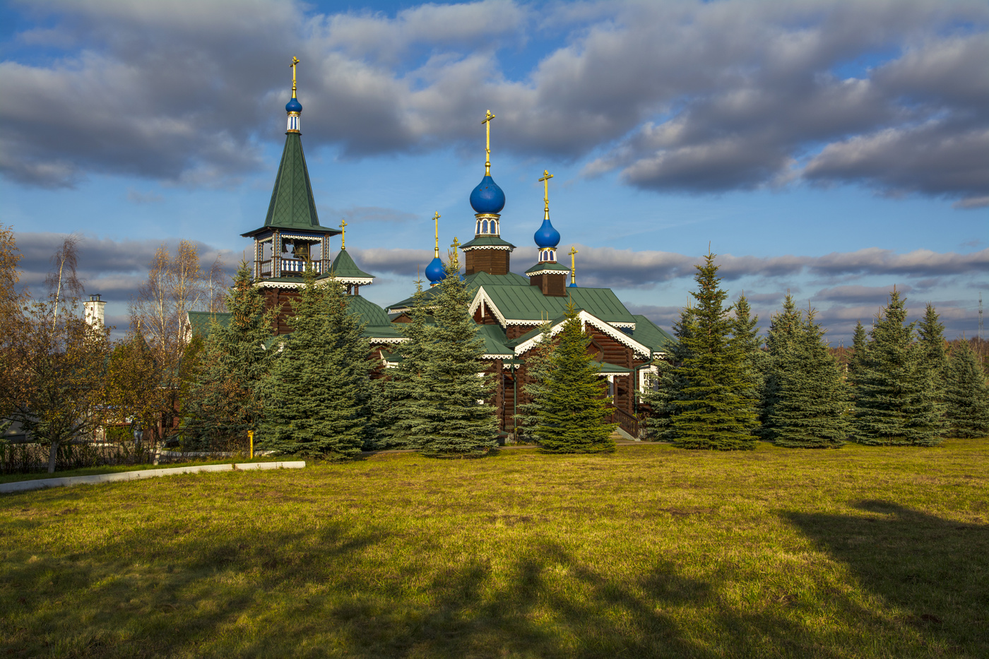 Богоявленский храм деревянный Московская область