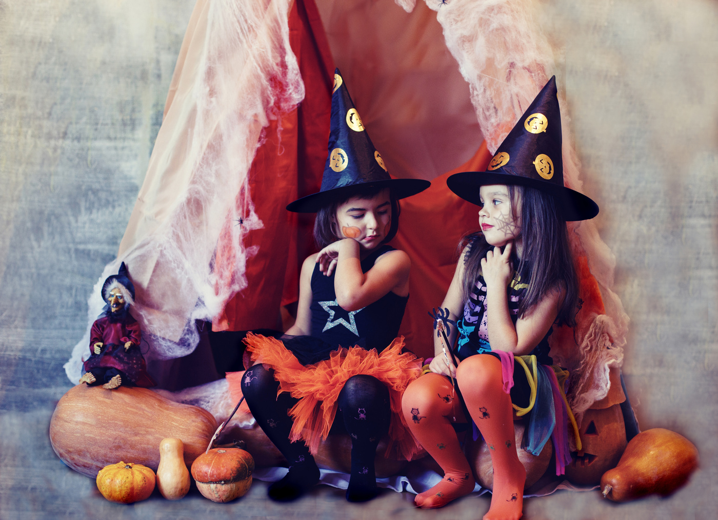 Ведьмочки на Хэллоуин