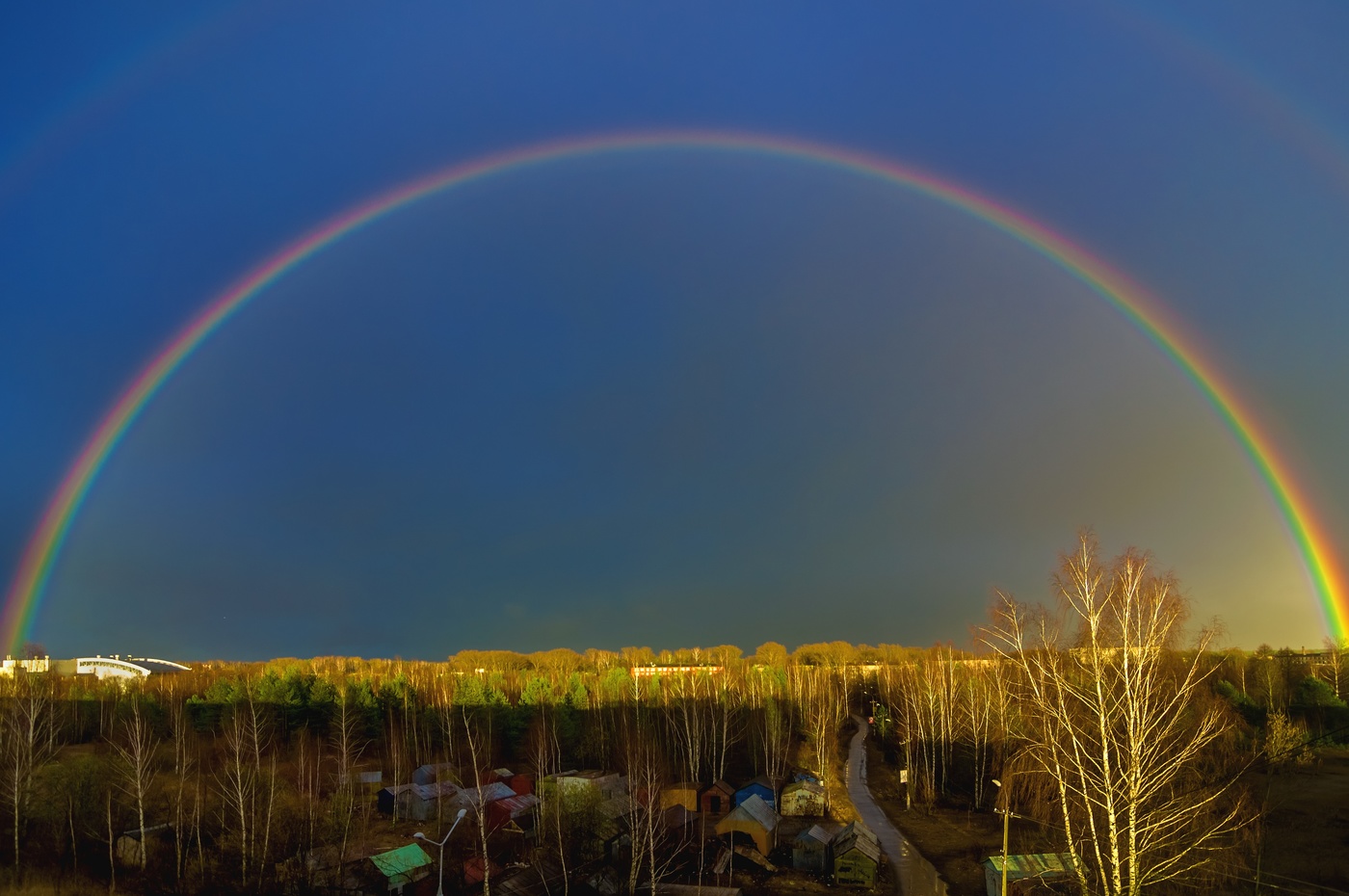 Фото весна радуга