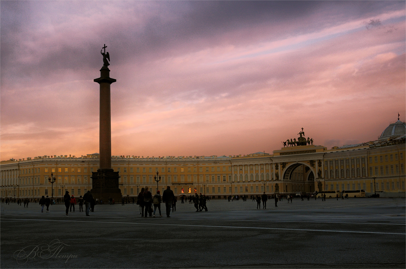 Александровская колонна санкт петербург фото