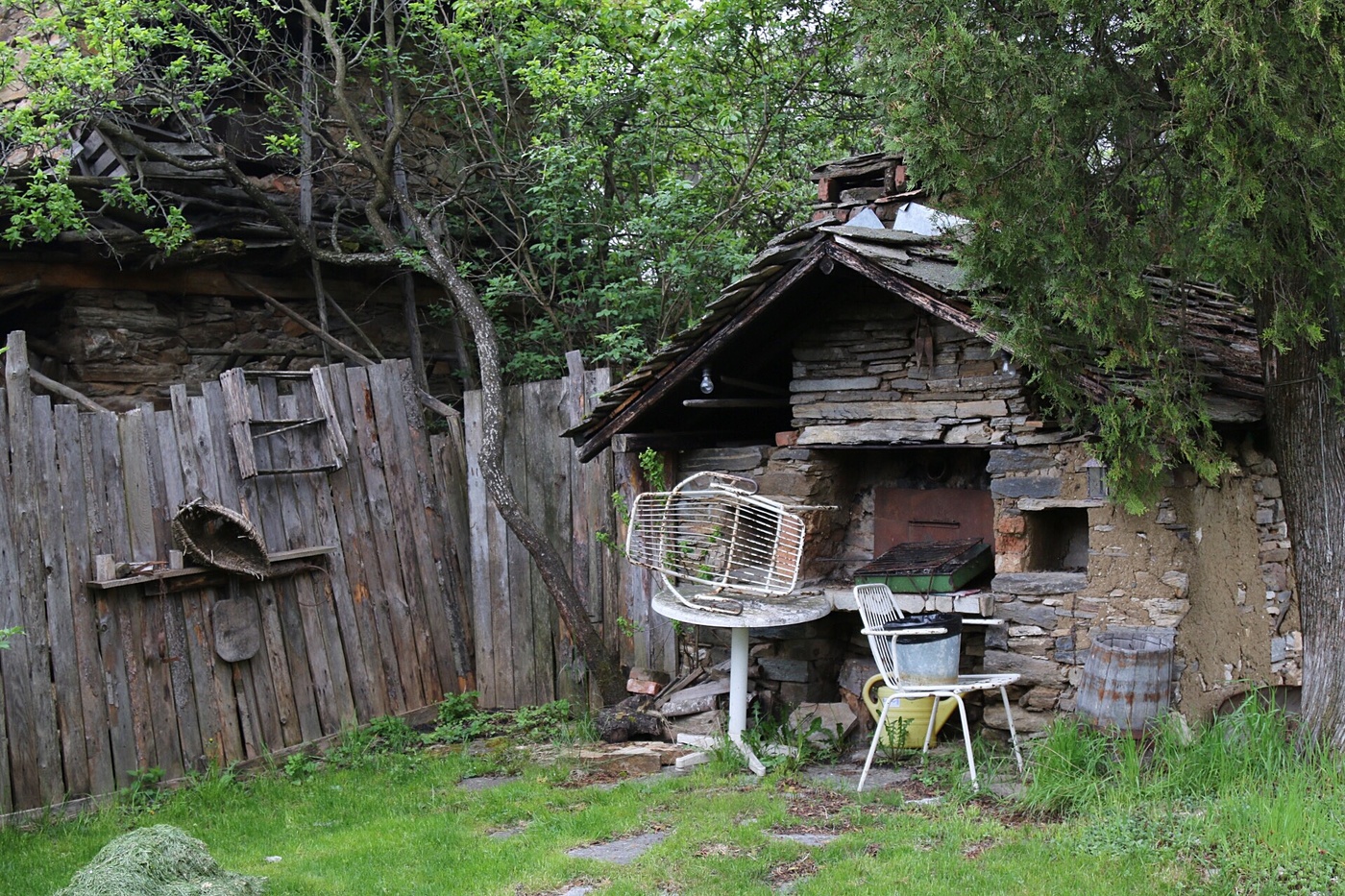 придомовая территория старого дома (96) фото