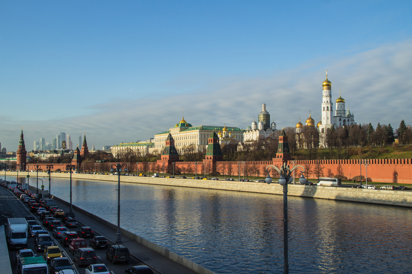 Большой москворецкий мост. Кремль с Москворецкого моста. Вид с Москворецкого моста. Московский Кремль вид с большого Москворецкого моста.