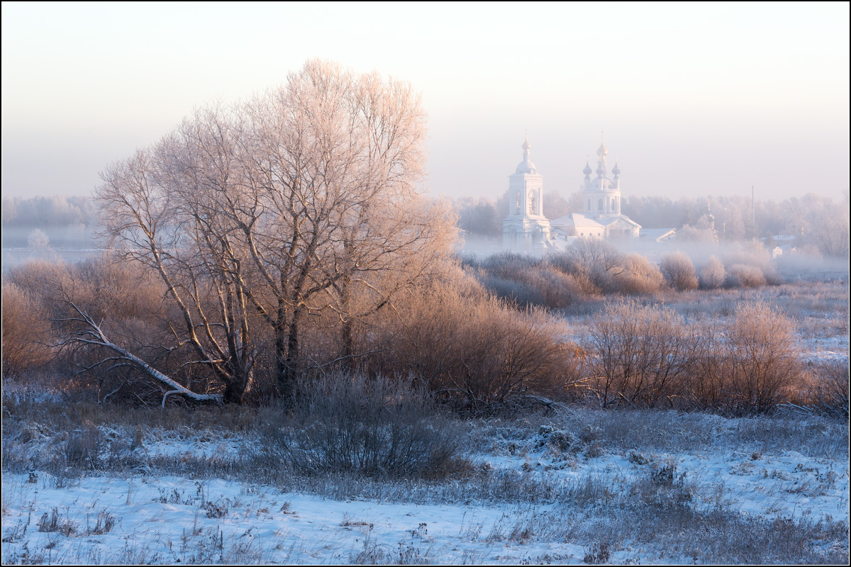 Зимний храм Успения Пресвятой Богородицы зима