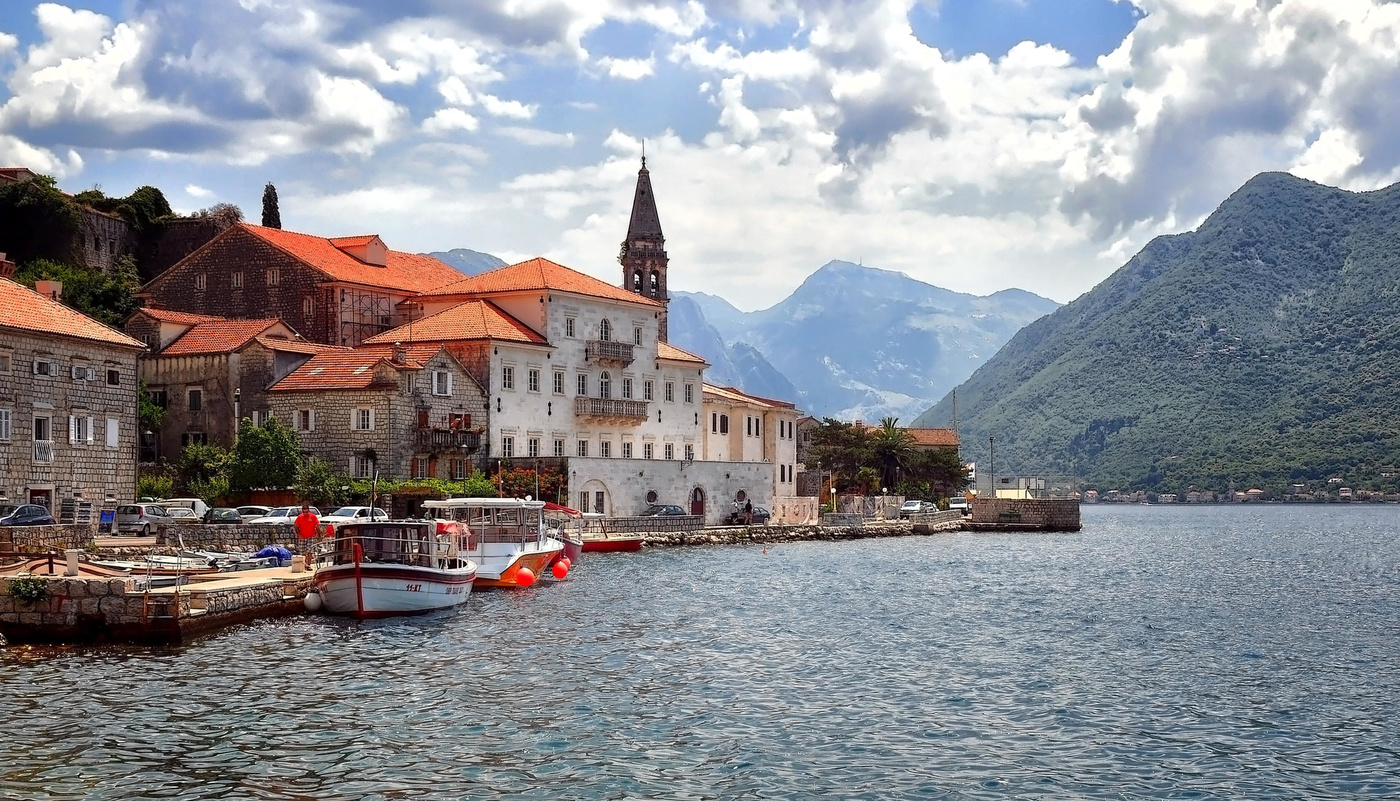 черногория памятники