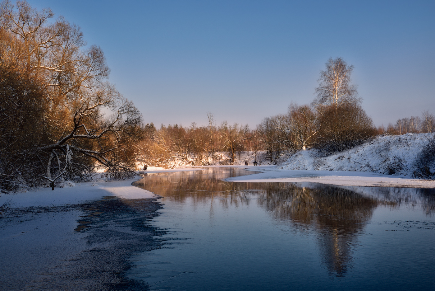Зимнее утро на реке