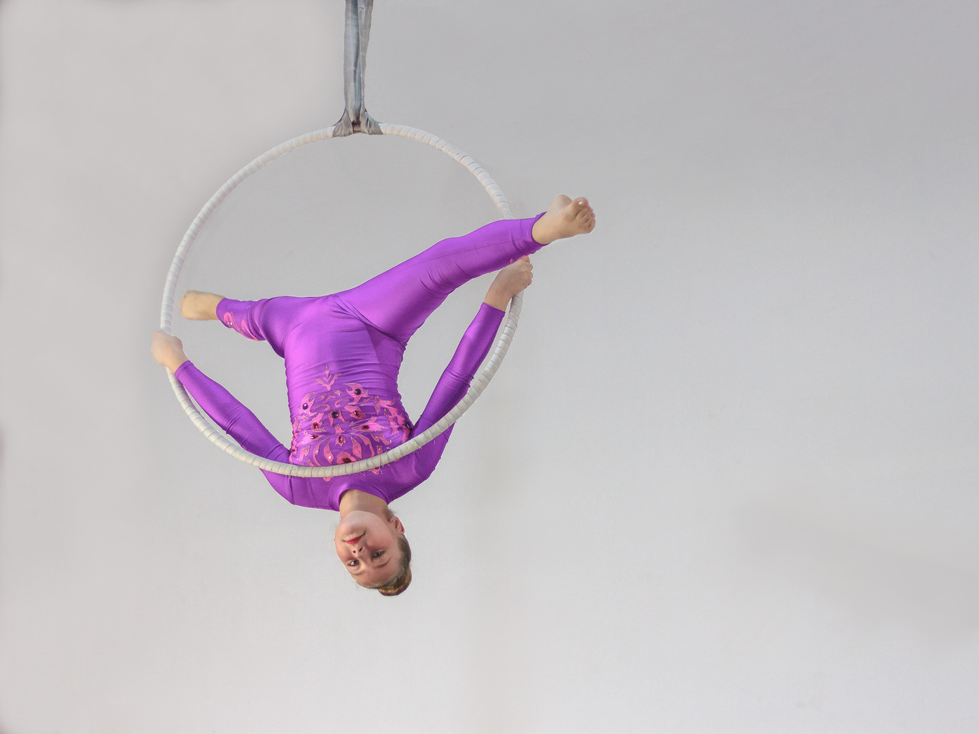 Костюм для воздушной гимнастики для девочек фото